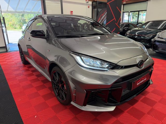 TOYOTA Yaris usata, con Airbag laterali