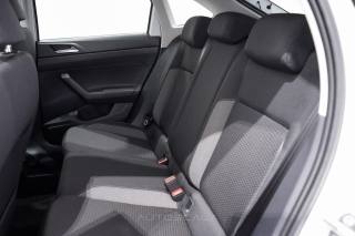 VOLKSWAGEN Taigo usata, con Fari LED