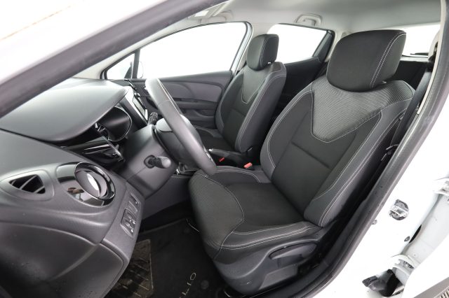 RENAULT Clio usata 9