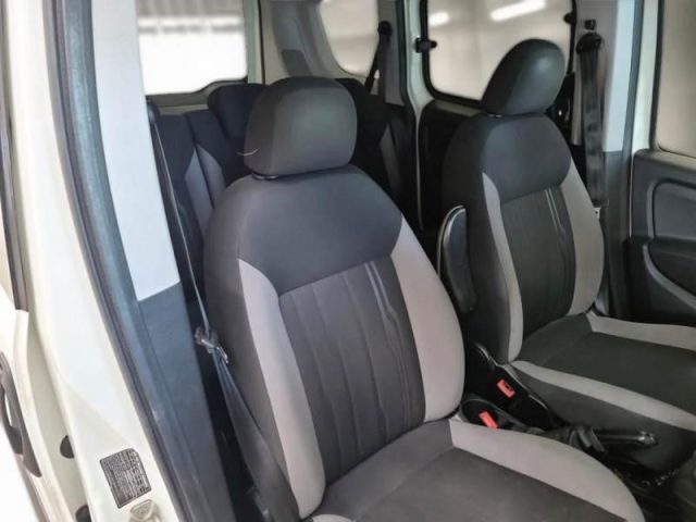 FIAT Doblo usata, con Controllo trazione
