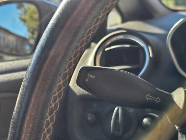 FORD Fiesta usata, con Isofix