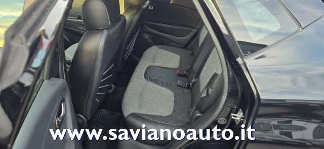 RENAULT Captur usata, con Autoradio