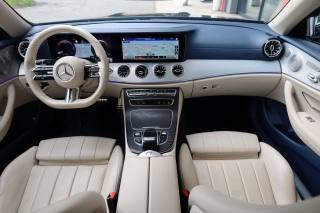 MERCEDES-BENZ E 220 usata, con Tettuccio apribile