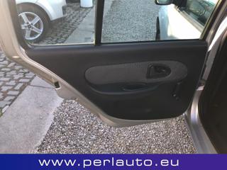 RENAULT Clio usata, con Chiusura centralizzata