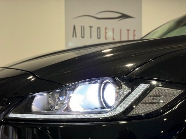 JAGUAR F-Pace usata, con Sistema di navigazione