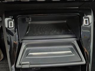 PEUGEOT 2008 usata, con Airbag