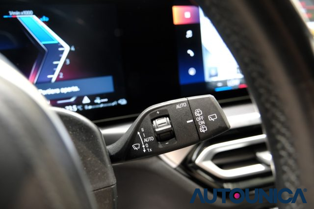 BMW 320 usata, con Leve al volante