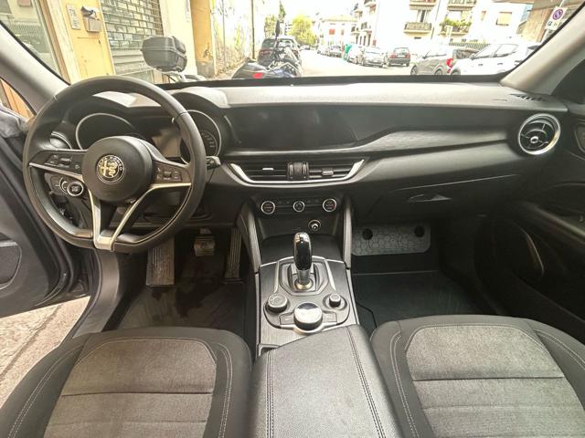ALFA ROMEO Stelvio usata, con Autoradio