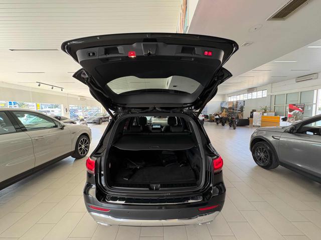 MERCEDES-BENZ GLB 200 usata, con Cerchi in lega