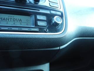 VOLKSWAGEN up! usata, con Pneumatici quattro stagioni