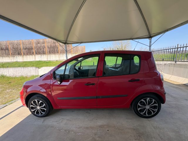 RENAULT Modus usata, con Chiusura centralizzata