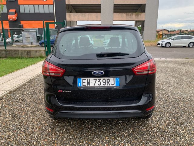 FORD B-Max usata, con Autoradio