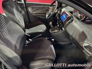 LANCIA Ypsilon usata, con USB