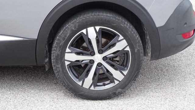 PEUGEOT 5008 usata, con USB