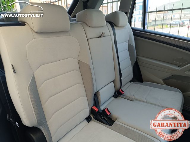 VOLKSWAGEN Tiguan Allspace usata, con Telecamera per parcheggio assistito