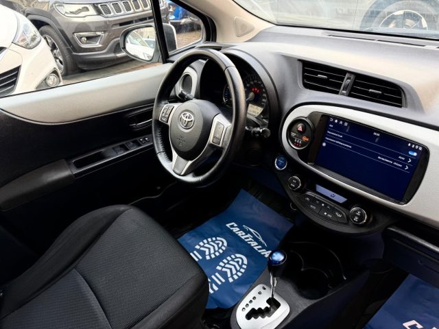 TOYOTA Yaris usata, con Servosterzo