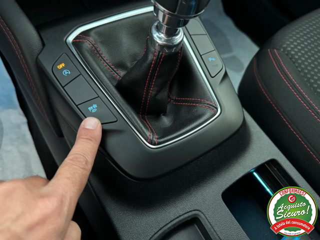 FORD Kuga usata, con Sistema di navigazione