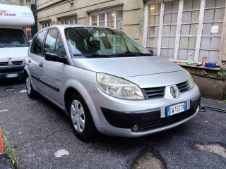 RENAULT Grand Scenic usata, con Airbag