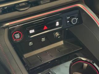AUDI Q5 usata, con Regolazione elettrica sedili