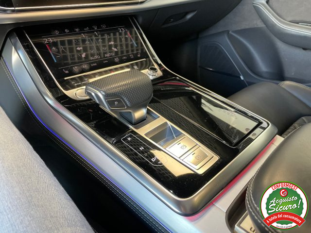 AUDI Q8 usata, con Sistema di navigazione