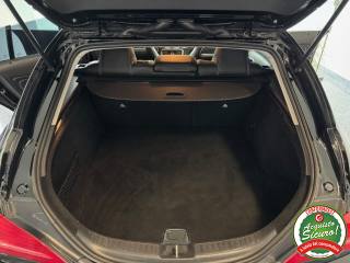 MERCEDES-BENZ CLA 200 usata, con USB