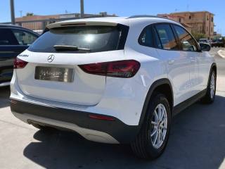 MERCEDES-BENZ GLA 200 usata, con Autoradio