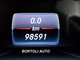 MERCEDES-BENZ GLA 200 usata, con Alzacristalli elettrici