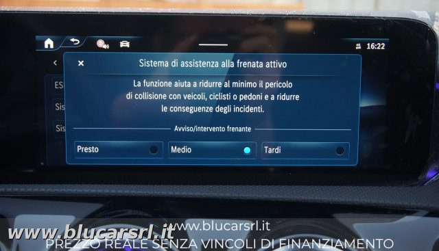 MERCEDES-BENZ CLA 220 usata, con Sensore di pioggia