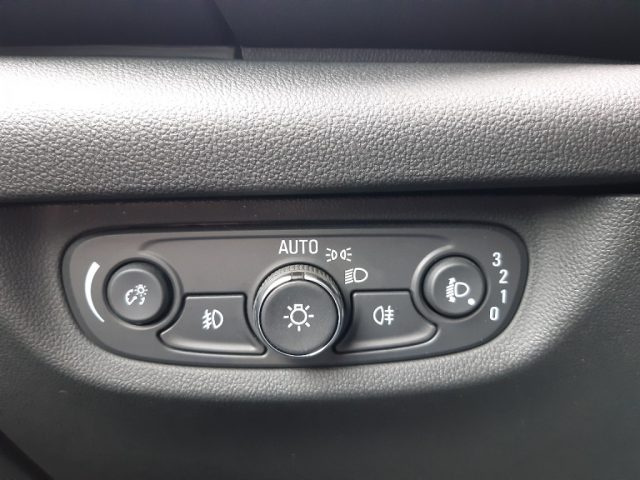OPEL Insignia usata, con Volante in pelle