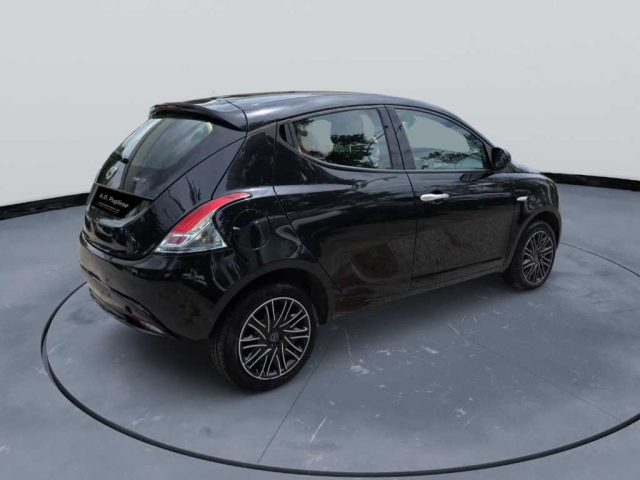LANCIA Ypsilon usata, con Chiusura centralizzata