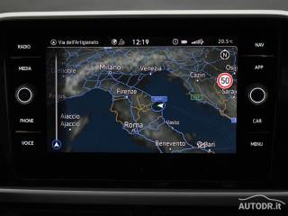 VOLKSWAGEN T-Roc usata, con Luci diurne