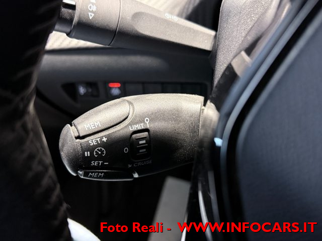 PEUGEOT 208 usata, con Touch screen