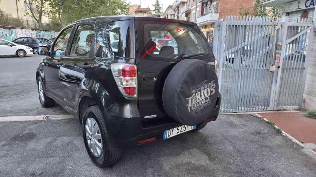 DAIHATSU Terios usata, con Autoradio