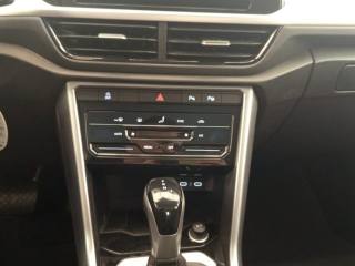 VOLKSWAGEN T-Roc usata 12