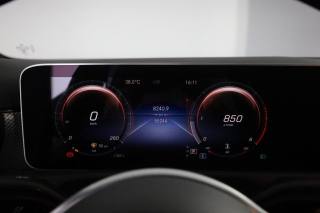 MERCEDES-BENZ A 180 usata 6