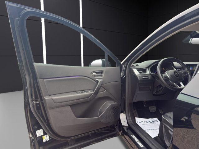 RENAULT Captur usata, con Servosterzo