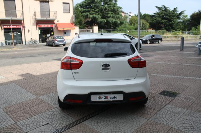 KIA Rio usata, con Airbag Passeggero