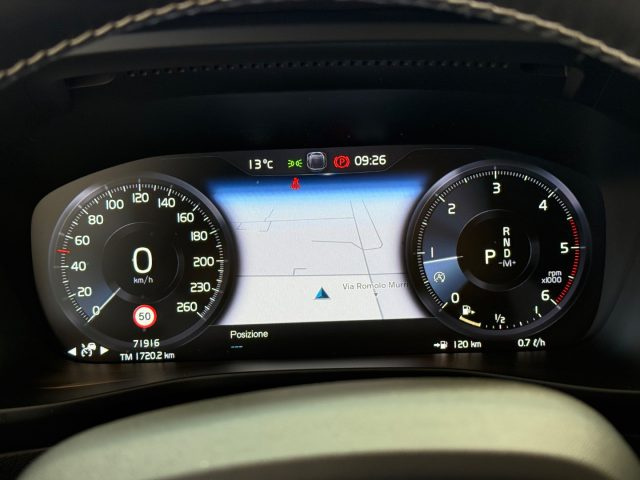 VOLVO XC40 usata, con ESP