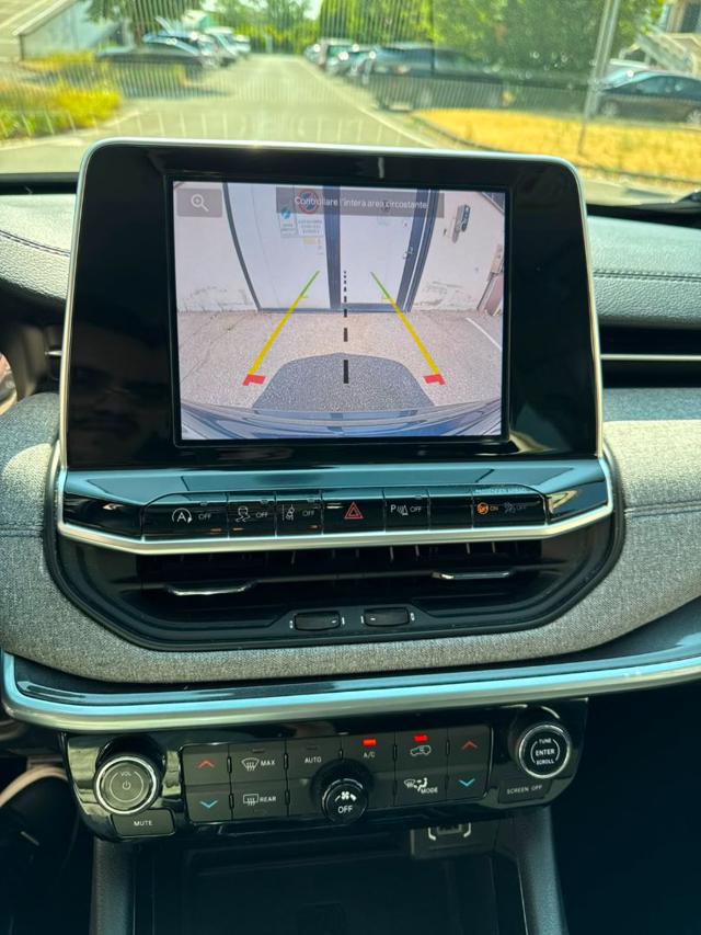 JEEP Compass usata, con Park Distance Control