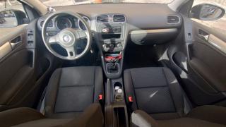 VOLKSWAGEN Golf usata, con Hill holder