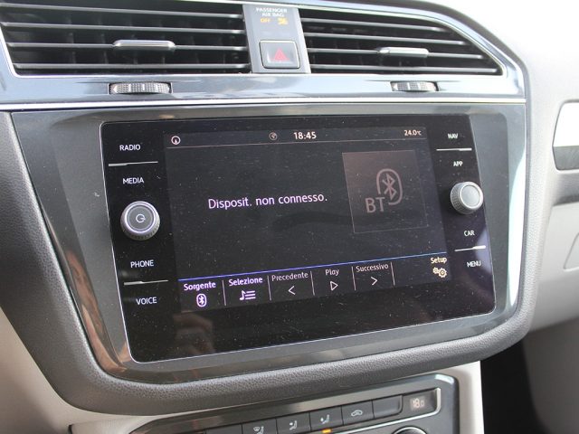 VOLKSWAGEN Tiguan Allspace usata, con Bracciolo