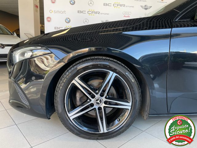 MERCEDES-BENZ A 180 usata, con Vetri oscurati