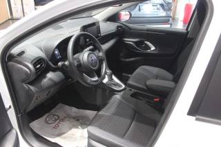 TOYOTA Yaris usata, con Bracciolo
