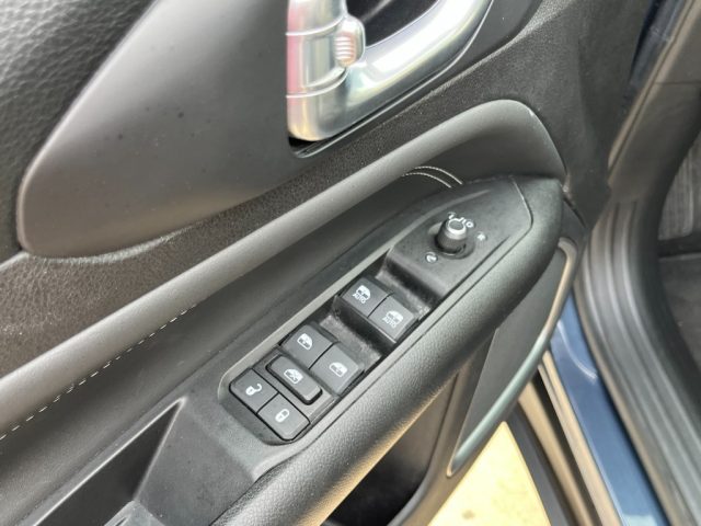 JEEP Compass usata, con Controllo trazione