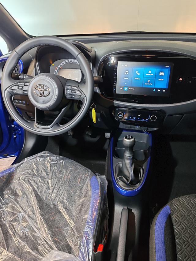 TOYOTA Aygo X usata, con Sistema di navigazione