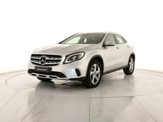 MERCEDES-BENZ GLA 180 usata, con Airbag