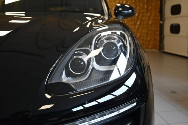 PORSCHE Macan usata 101