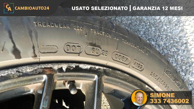 PORSCHE Macan usata 123