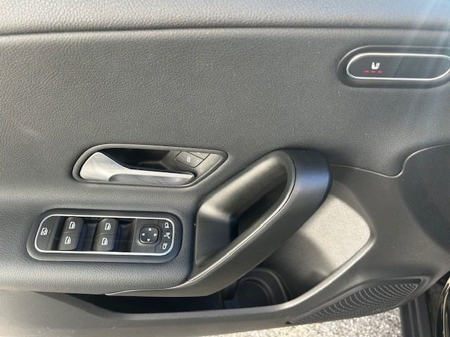 MERCEDES-BENZ A 180 usata, con ESP