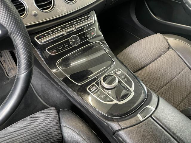 MERCEDES-BENZ E 220 usata, con Sedili riscaldati
